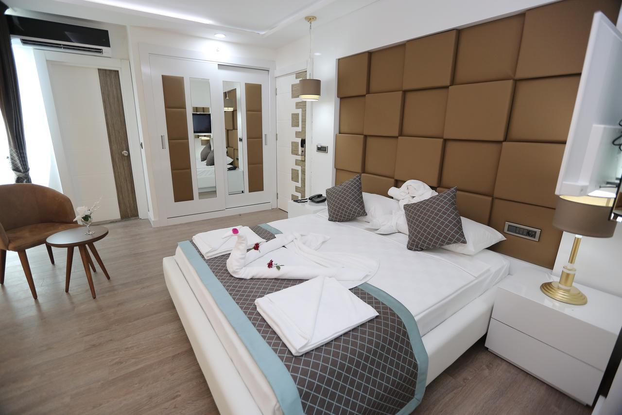 Elips Royal Hotel & Spa Antalya Exteriör bild